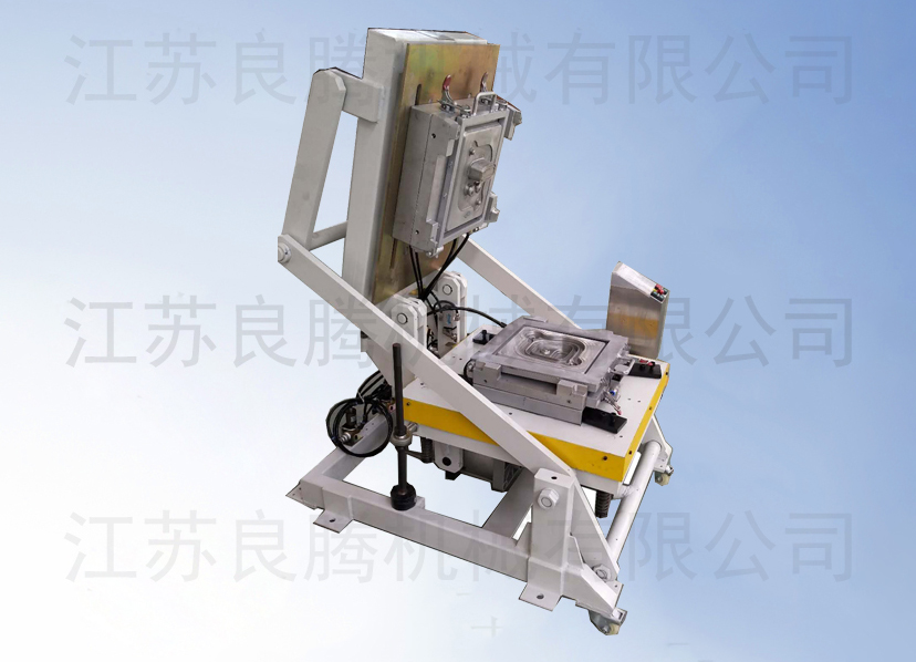 Automatic mold clamping machine for double-sided film-covered foamed parts